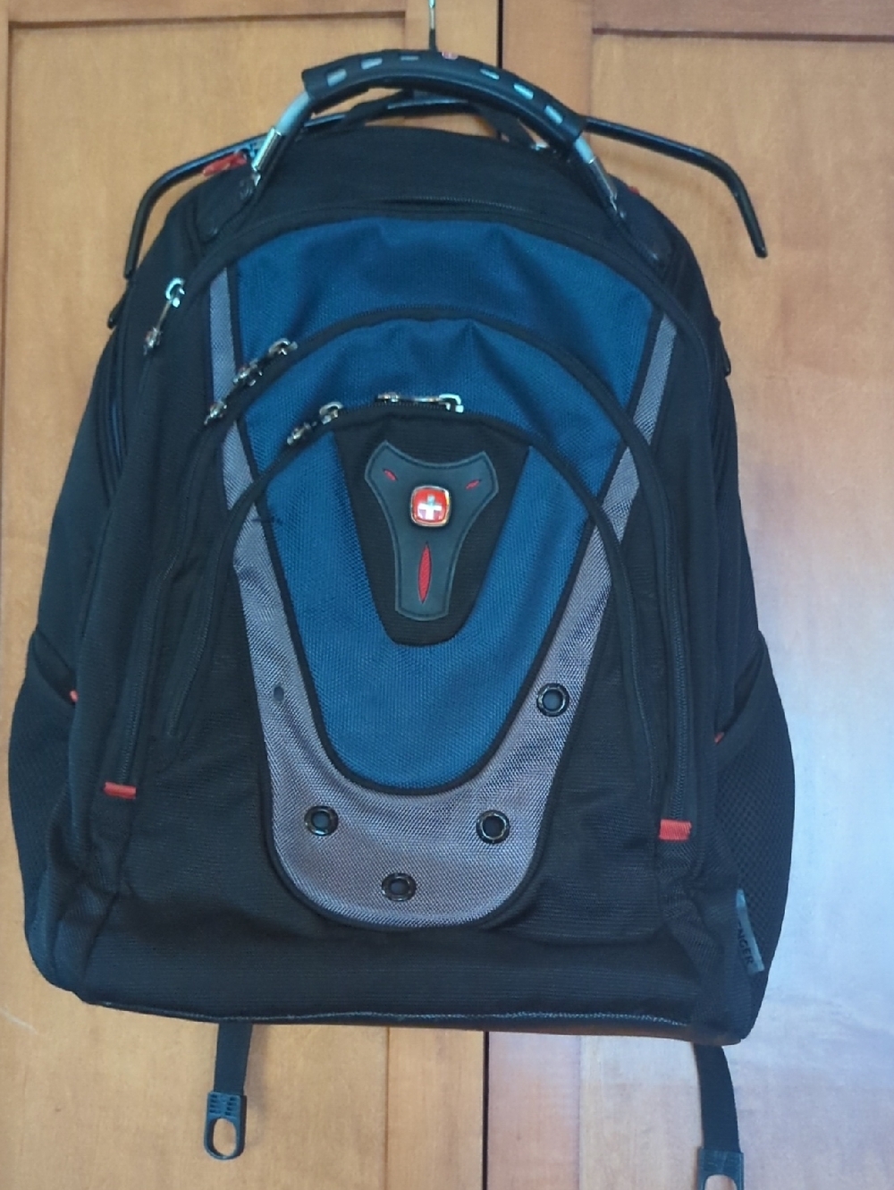 Swiss Gear By Wenger Ibex Smartscan Black and Blue Padded Laptop Backpack